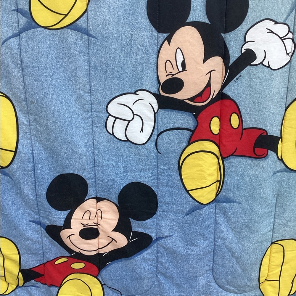 Disney Vintage 1990’s RARE Mickey Mouse Two sided Twin Comforter